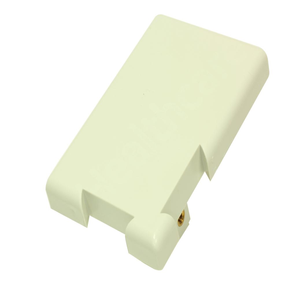 End Cap Lower East Giraffe™ Hybrid Injection Molded End Cap Lower East Giraffe™ Hybrid Injection Molded